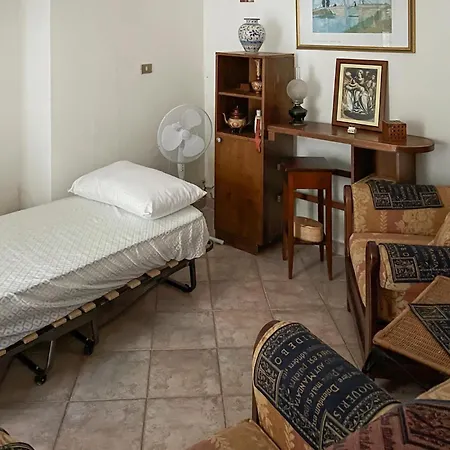Holiday home 4 Bedroom Lovely In Atessa